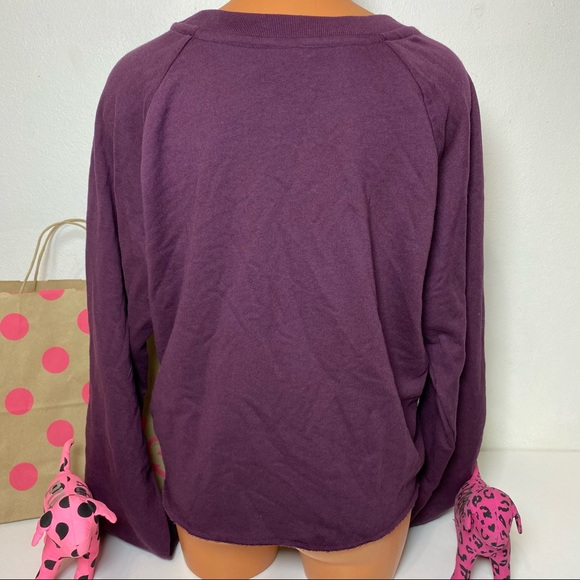 PINK VS LOGO CROPPED CREWNECK SWEATSHIRT - Picture 3 of 3